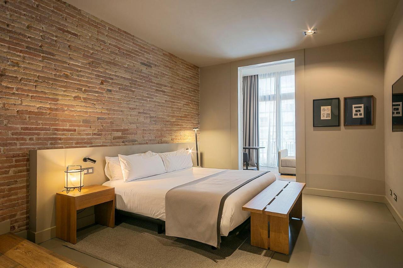 Uma Suites Pau Claris บาร์เซโลนา ภายนอก รูปภาพ