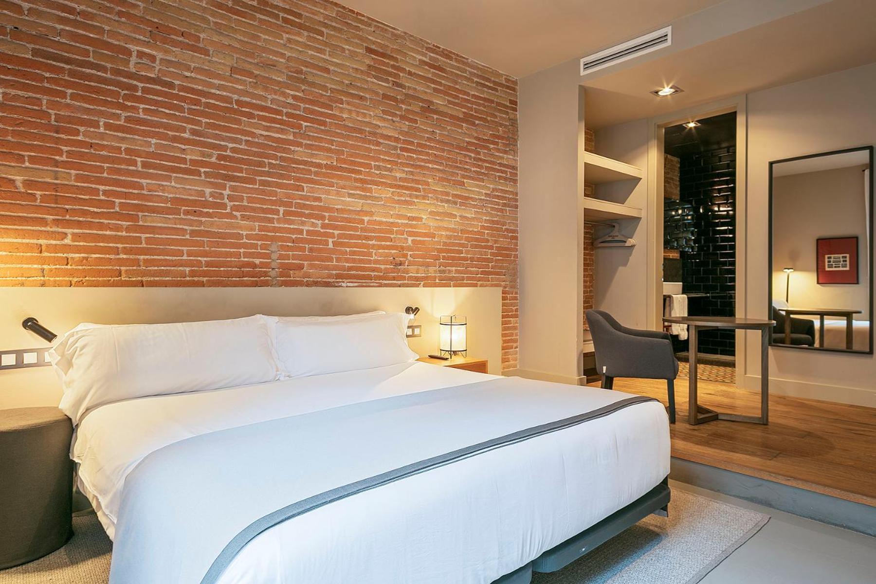 Uma Suites Pau Claris บาร์เซโลนา ภายนอก รูปภาพ